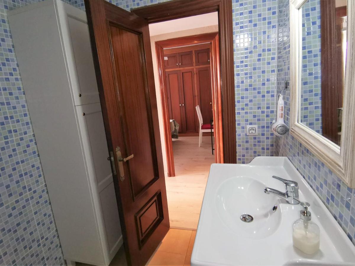 Apartament Torre Del Carmen Malaga Zewnętrze zdjęcie