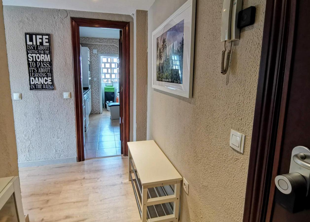 Apartament Torre Del Carmen Malaga Zewnętrze zdjęcie