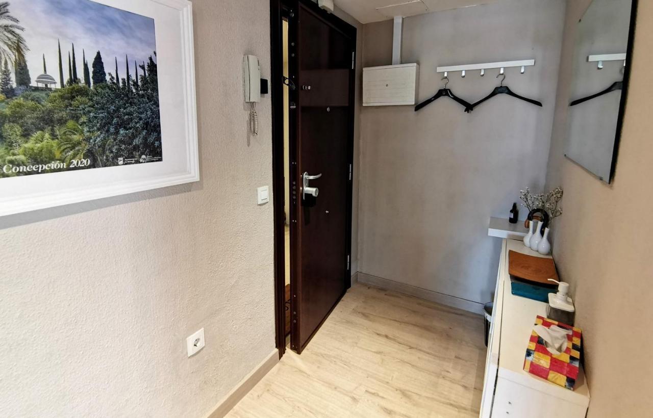 Apartament Torre Del Carmen Malaga Zewnętrze zdjęcie