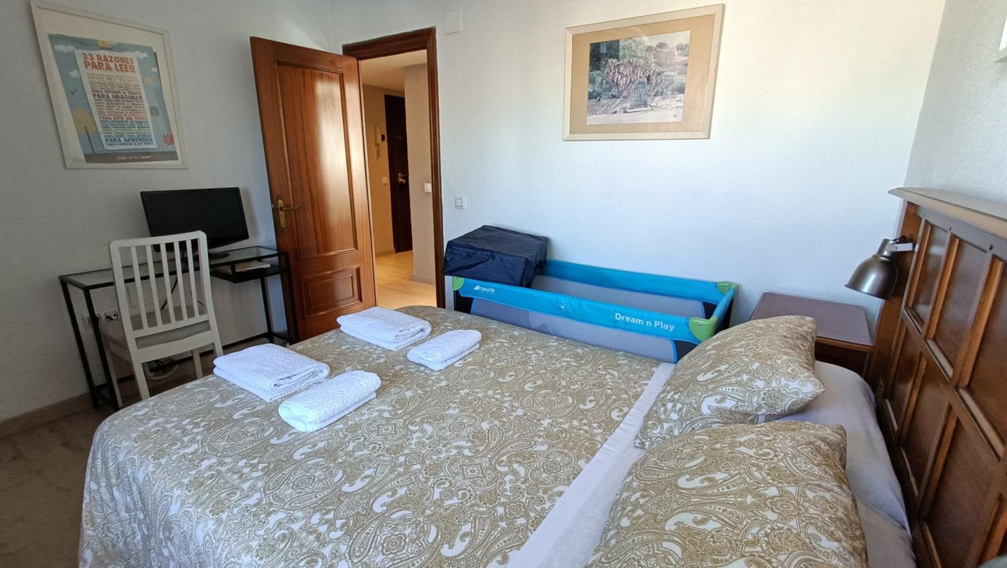 Apartament Torre Del Carmen Malaga Zewnętrze zdjęcie